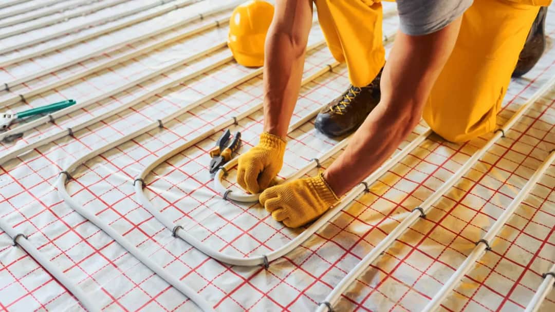 Ogrzewanie podłogowe: ile kosztuje 1m²? Sprawdź ceny i porównaj