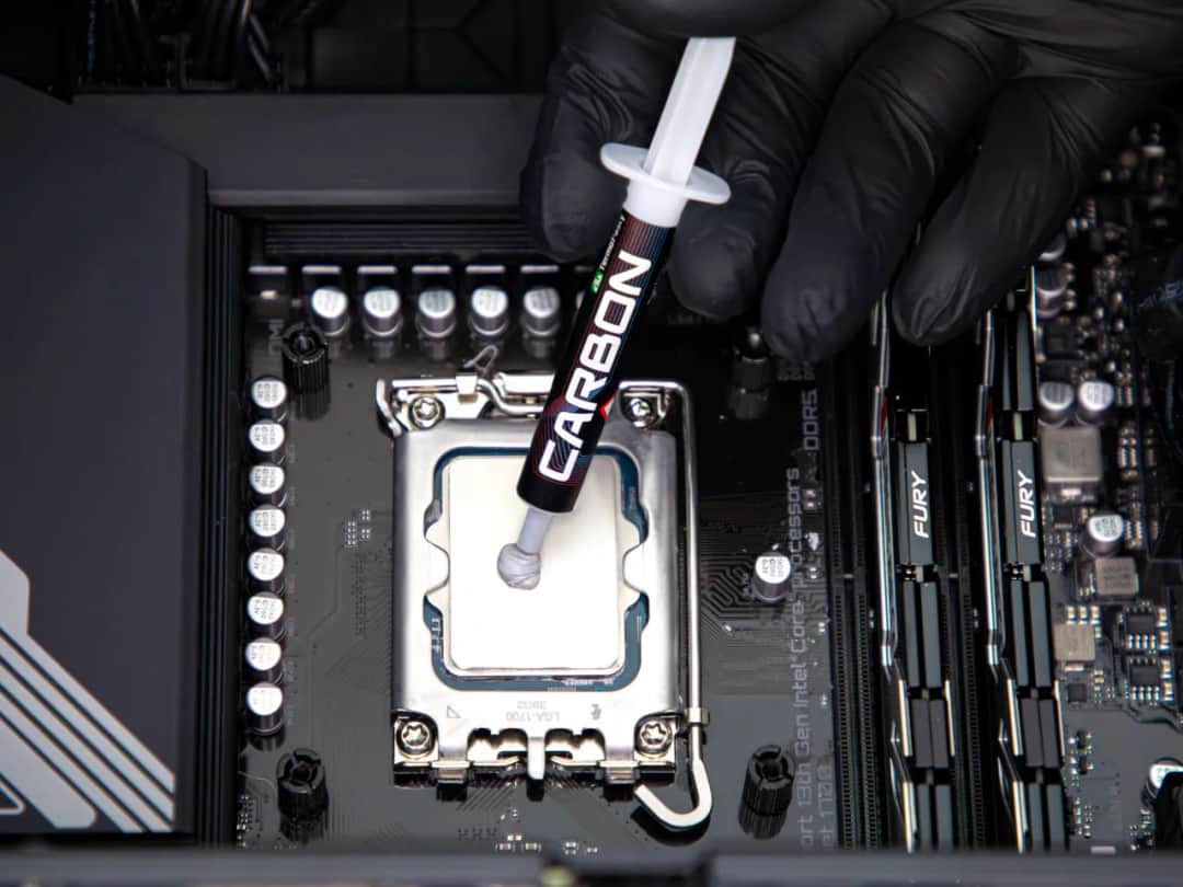 Czy pasta termoprzewodząca przewodzi prąd? Sprawdź bezpieczeństwo!