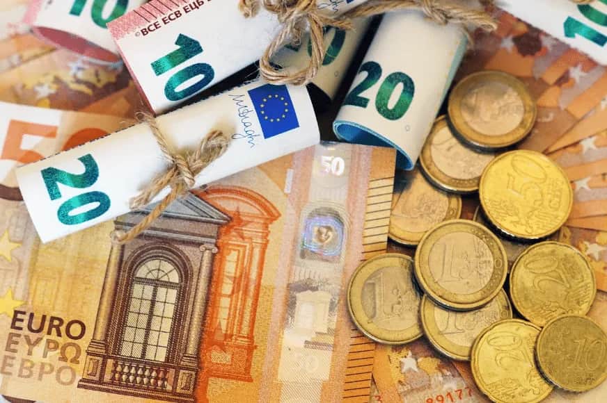 Zarobki elektryka w Belgii: Ile zarobisz netto i brutto?